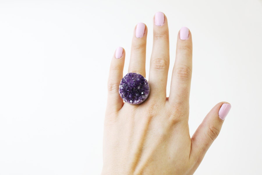Large Crown Amethyst Ring - Gold