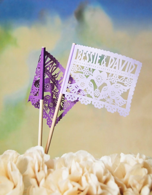 Wedding Centerpiece Flags (1 doz) . Personalized DOS PALOMITAS design