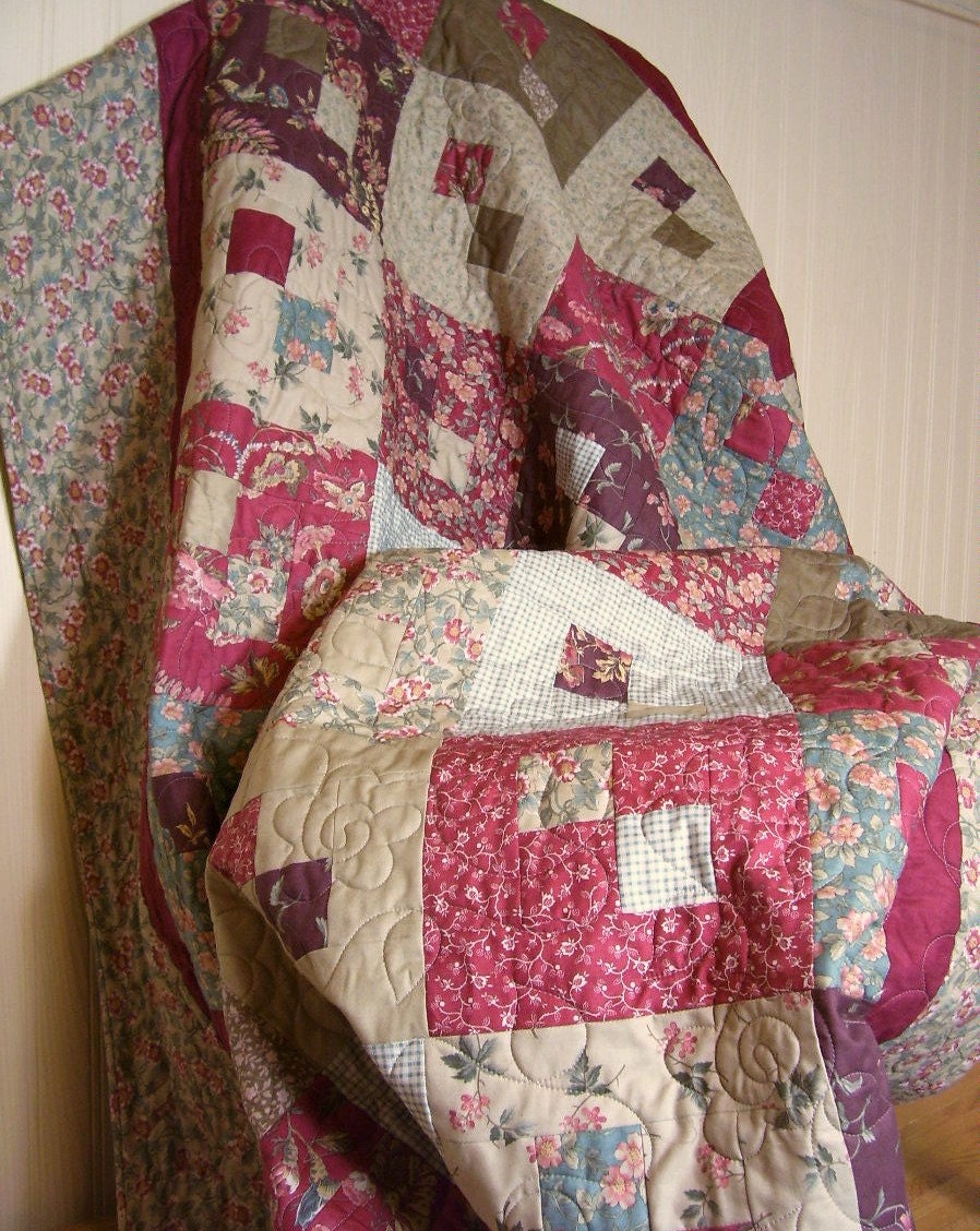 Lap Quilt Antique Fair Red Tan Blue