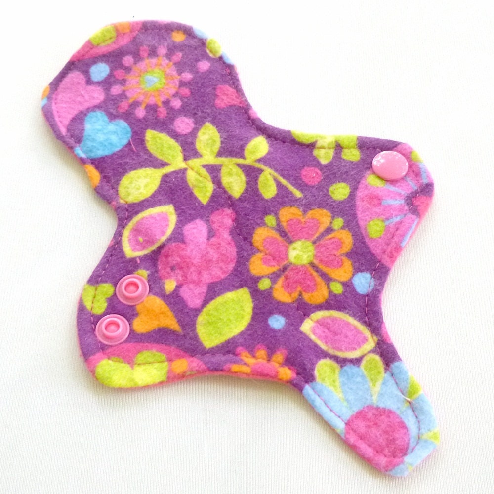 Reusable Cloth ULTRATHIN Thong liner in Cotton Flannel Mini Pad with wings - Retro Birds