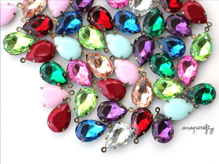 25pc resin teardrop 18x13mm rhinestone gem charms in antique brass one-loop settings, set stones for your jewelry designs