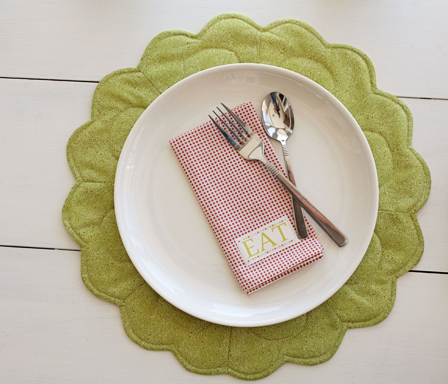 Scalloped Place Mats- Download Pattern