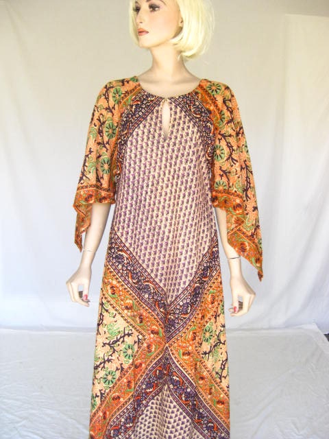 Vintage 70s Hippie  India Cotton Angel Wing Dashiki Maxi Dress