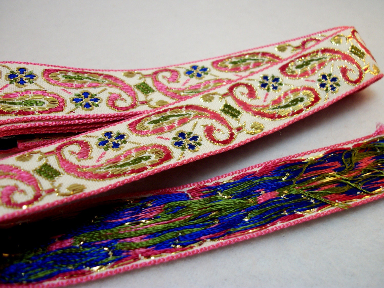 Mod Pink and Gold Paisley Brocade Trim - Vintage Retro Ribbon