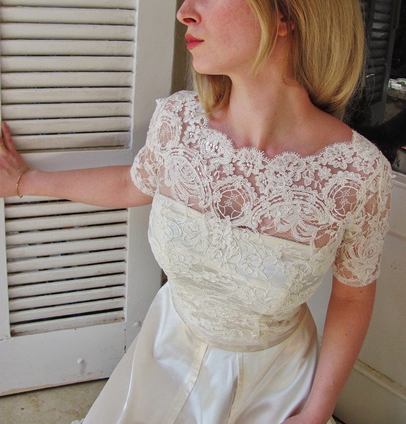 Ballade del Vientre ivory bridal lace top ivory lace blouse ivory bridal bolero jacket wedding bolero