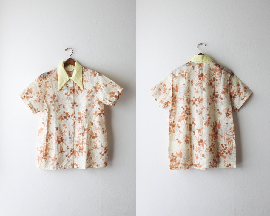 NOS 1970's Butterfly Collar Spring Floral Cotton Shirt Size Large