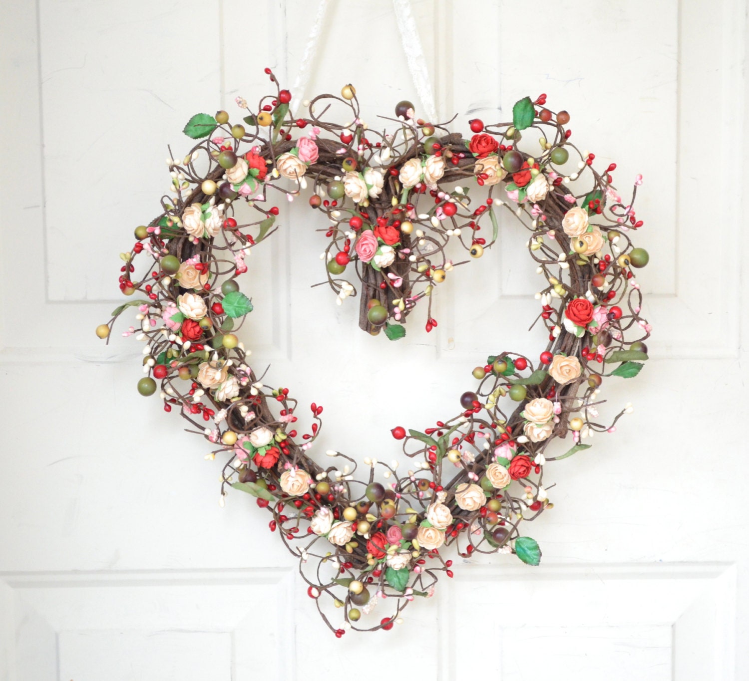 Kitchen heart shaped wreath -  red, pink, cream -  Spring home decor - Easter - laurelsbylaurie