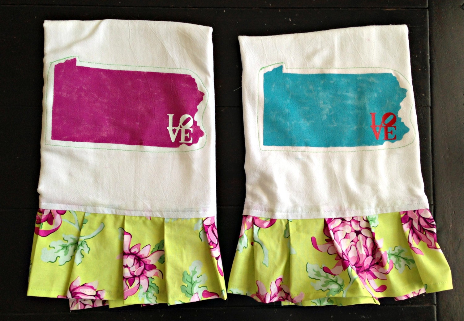 State Love Ruffled Tea Towel Set