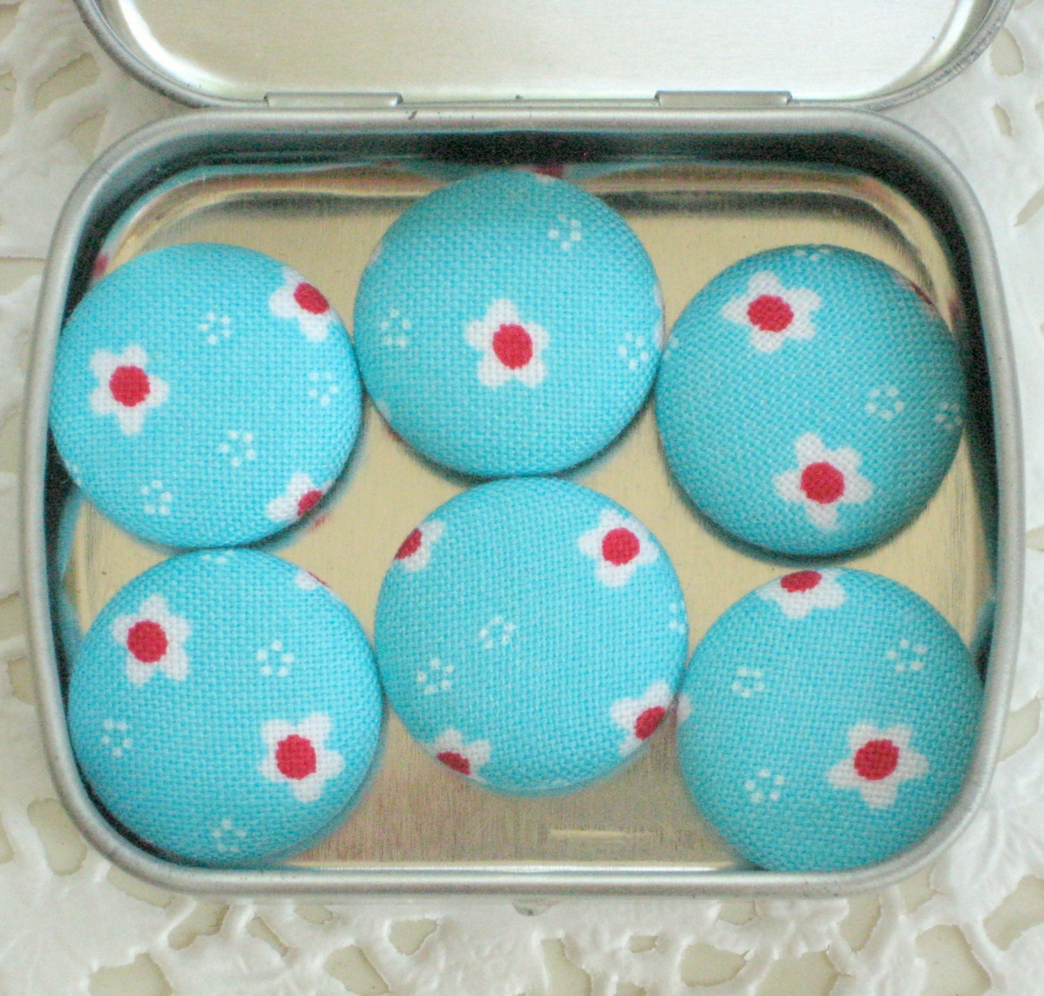 Forget Me Not. . . Set of 6 Fabric Magnets. Decorator Magnets. Gift Tin