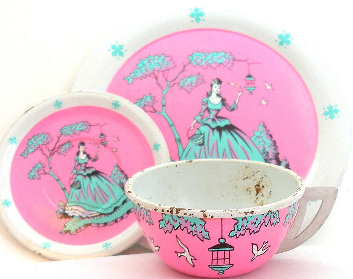 50's Tin Toy Tea Setting, Southern Belle & Birds by Ohio Art Co.