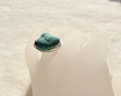 Turquoise Howlite Nugget Wire Wrapped Ring. Silver and Gold Statement Ring