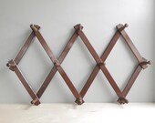 large classic wood peg rack / expanding wall hook