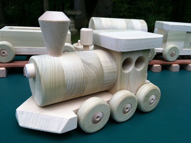 Wooden 6 car Train Set Large (6 car 5 feet long) Handmade toy Poplar Heirloom Quality all natural no finish