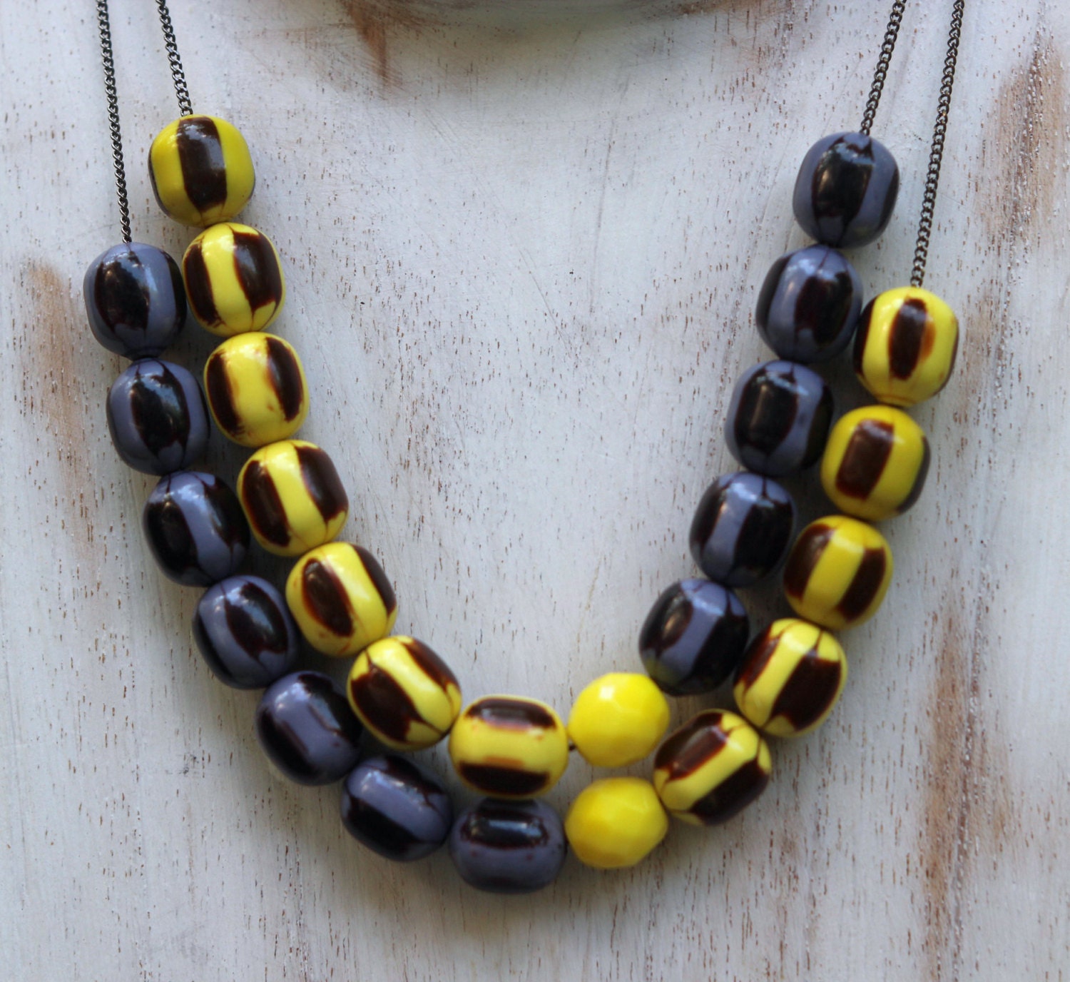 Lemonade Stand Necklace - Lemon Yellow, Lavender Gray Vintage Beads - Retro Summer Fashion - summer Trends - Gift Box