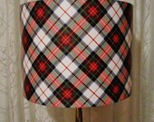 Tartan paper lamp shade