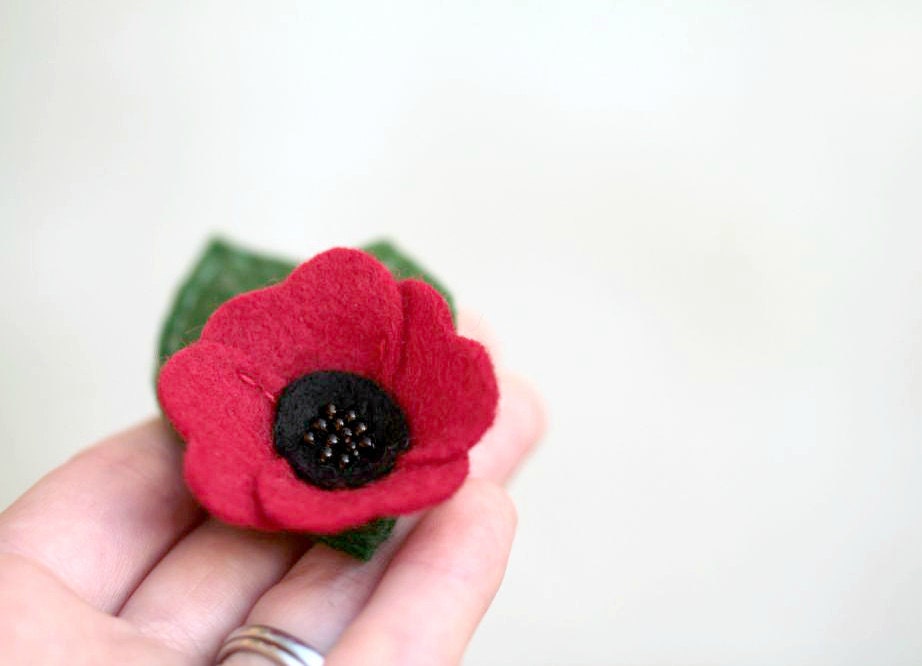 Felt Poppy Flower Summer Fashion //  Ruby Red // Womens Felt and Seed Bead Hair Accessory by OrdinaryMommy on Etsy