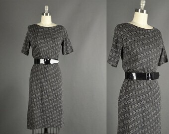 25% Off Sale Vintage 1960s Dress, 60s wiggle dress floral knit black grey  day dress