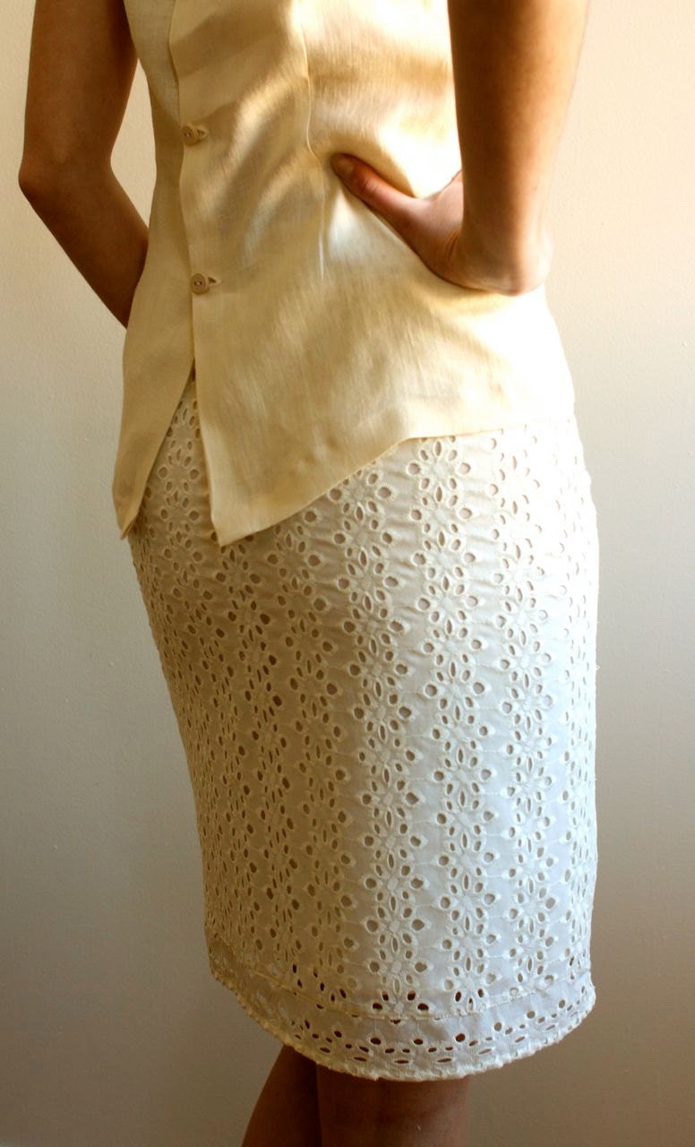 pencil skirt - cream (x-small)