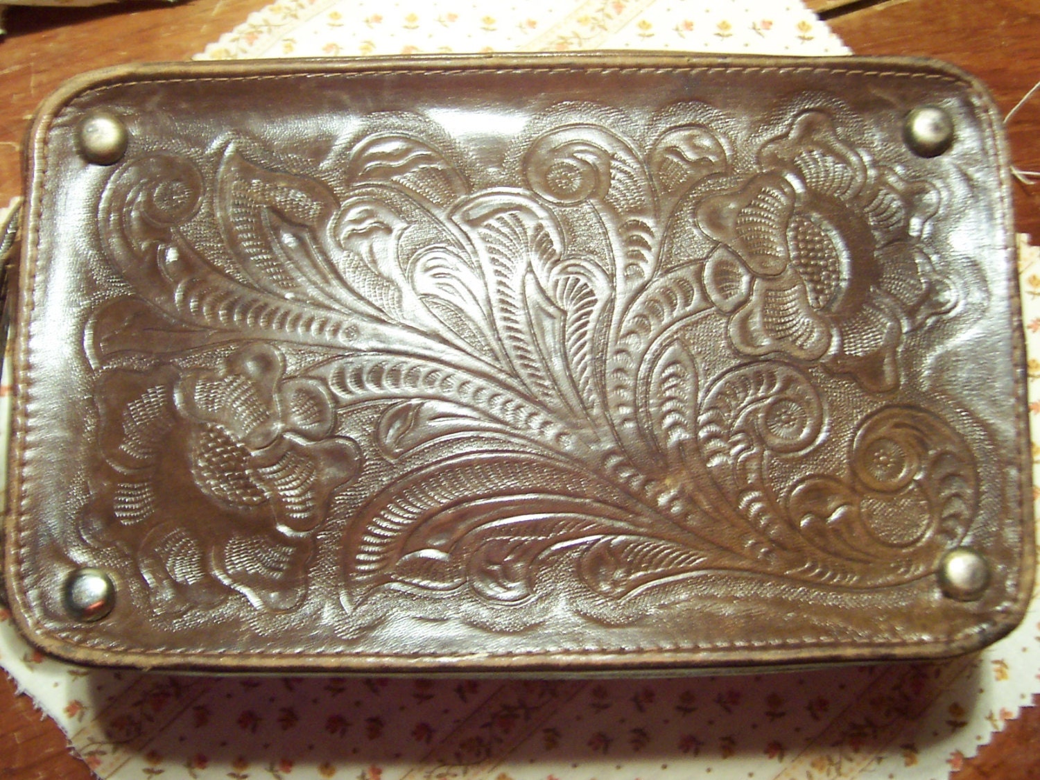 Vintage Tooled Leather Shaving / Make up Case Inca Design