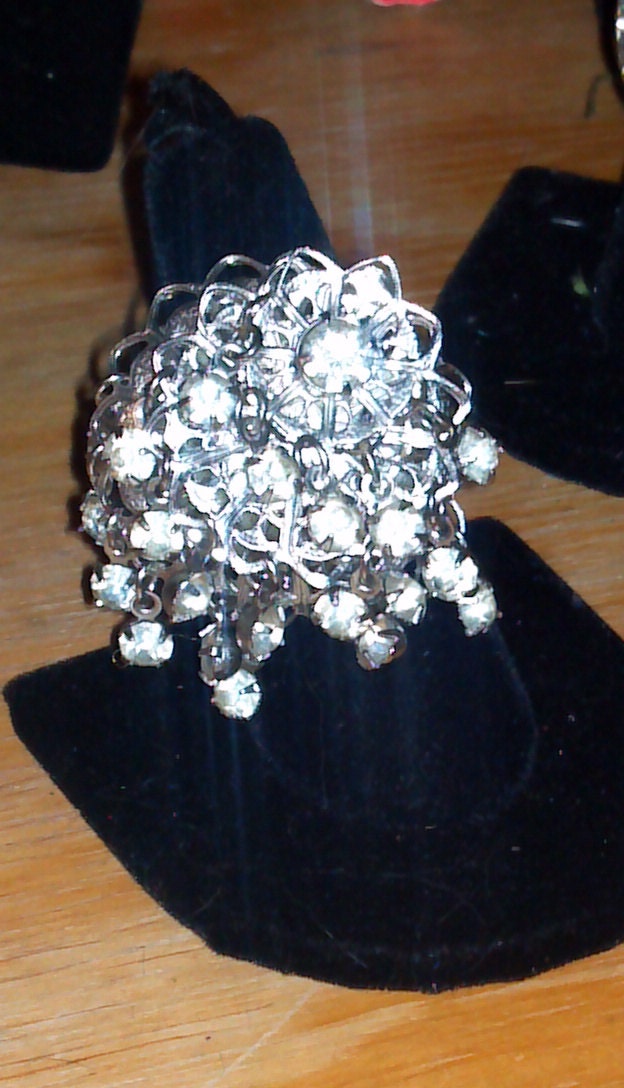 Vintage Rhinestone Ring