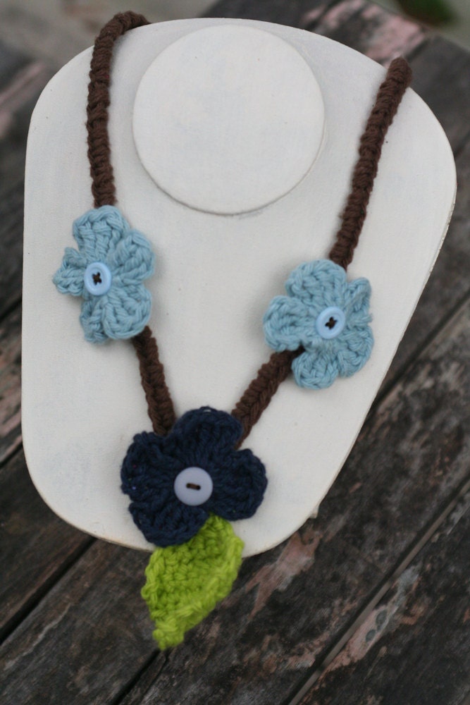 crochet flower necklace for little girls in blue with buttons by yourmomdesigns (rts)