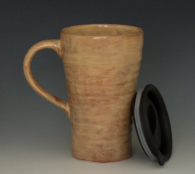 Ceramic travel mug with lid -  golden honey wheat