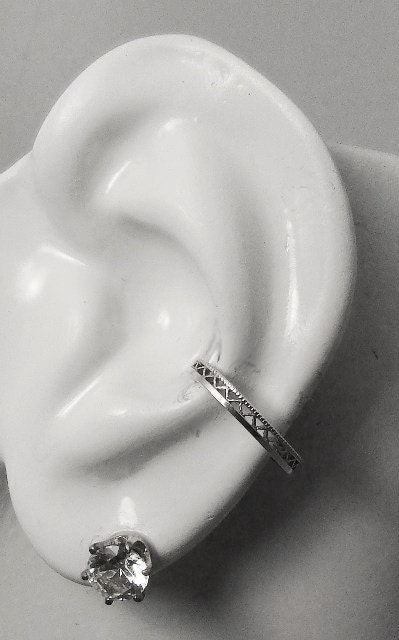 EARCUFF Sterling Silver Cartilage Clip Thin Gallery Wire Ear Band Clip EG4SS
