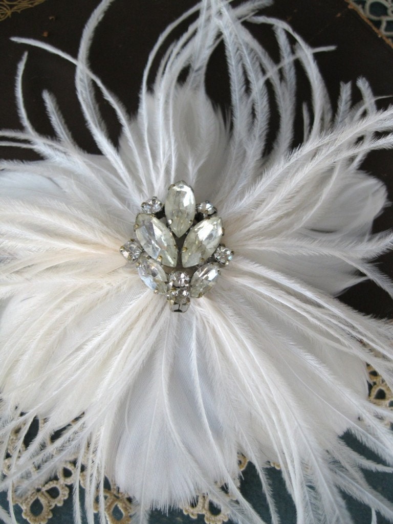 Feather Flower with Vintage Rhinestone, Hair Fascinator, Bridal Headpice, Wedding Hairpiece, Ready to Ship in 1-3 business days