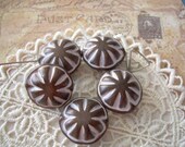 5 Mocha Creme Vintage Lucite Beads Brown Lentil 21mm