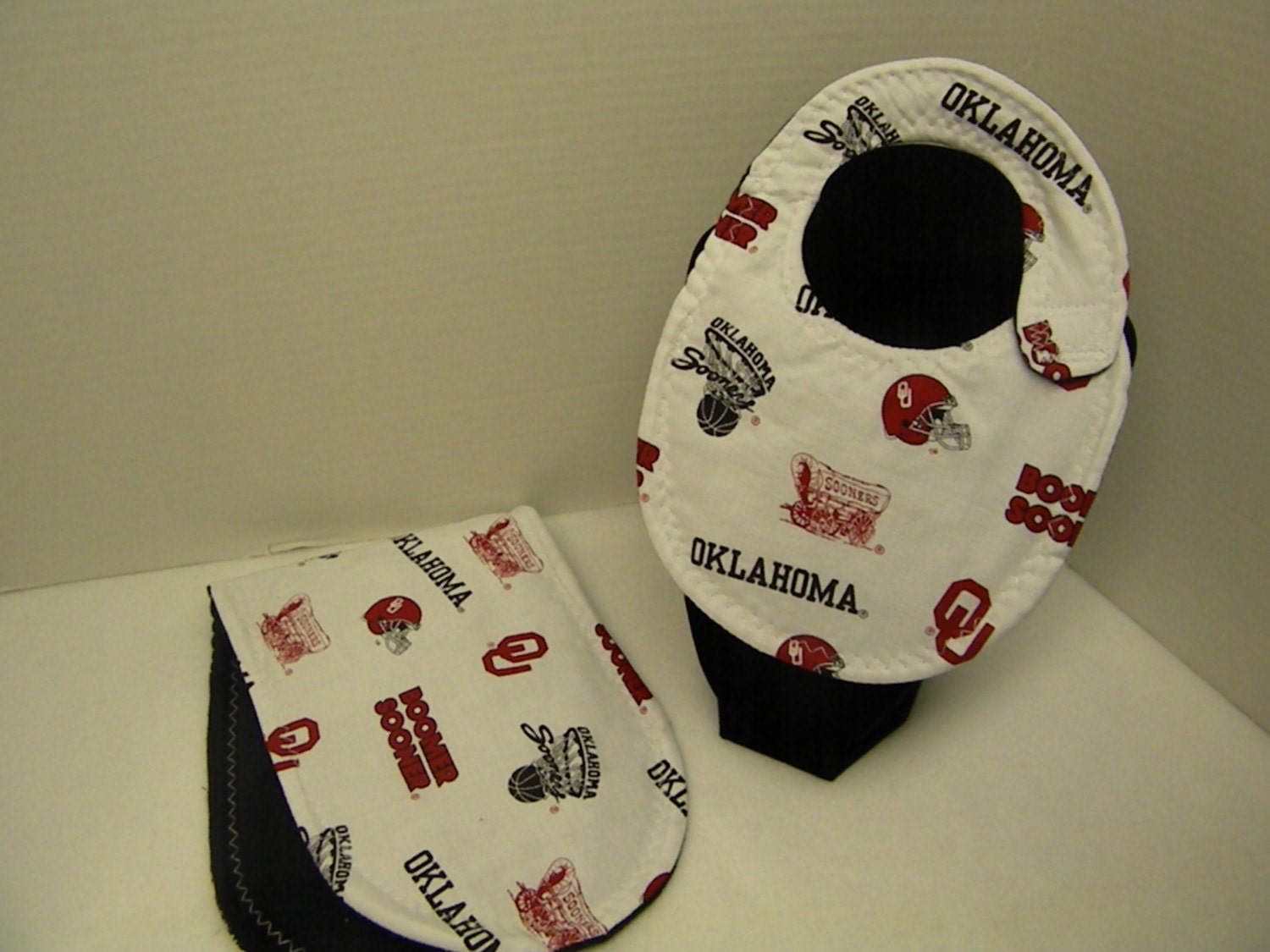 Newborn Baby Bib and Burp Cloth Set Oklahoma Sooners