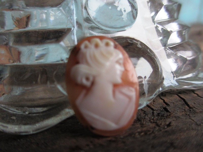 Antique Cameo