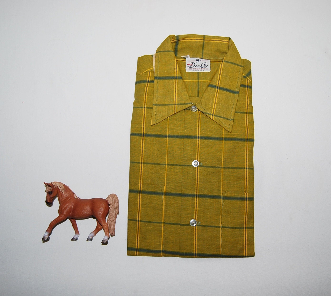 Vintage Mens Dress Pointy Chartreuse