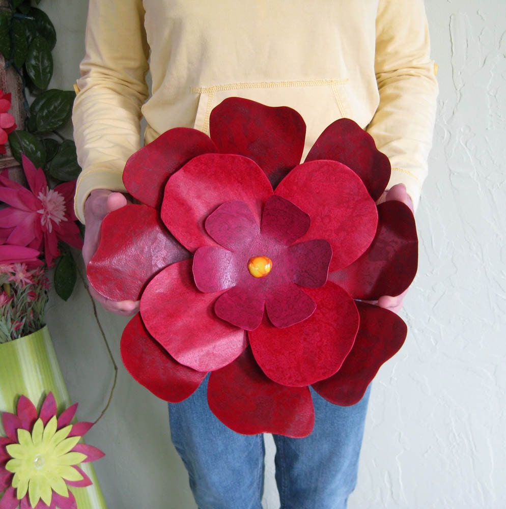 Metal art sculpture Hibiscus flower large exotic upcycled metal wall hanging red dark pink indoor outdoor 13 inches