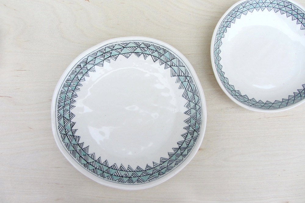 Porcelain Geometric Sketch Patterned Dinner Plate in Turquoise