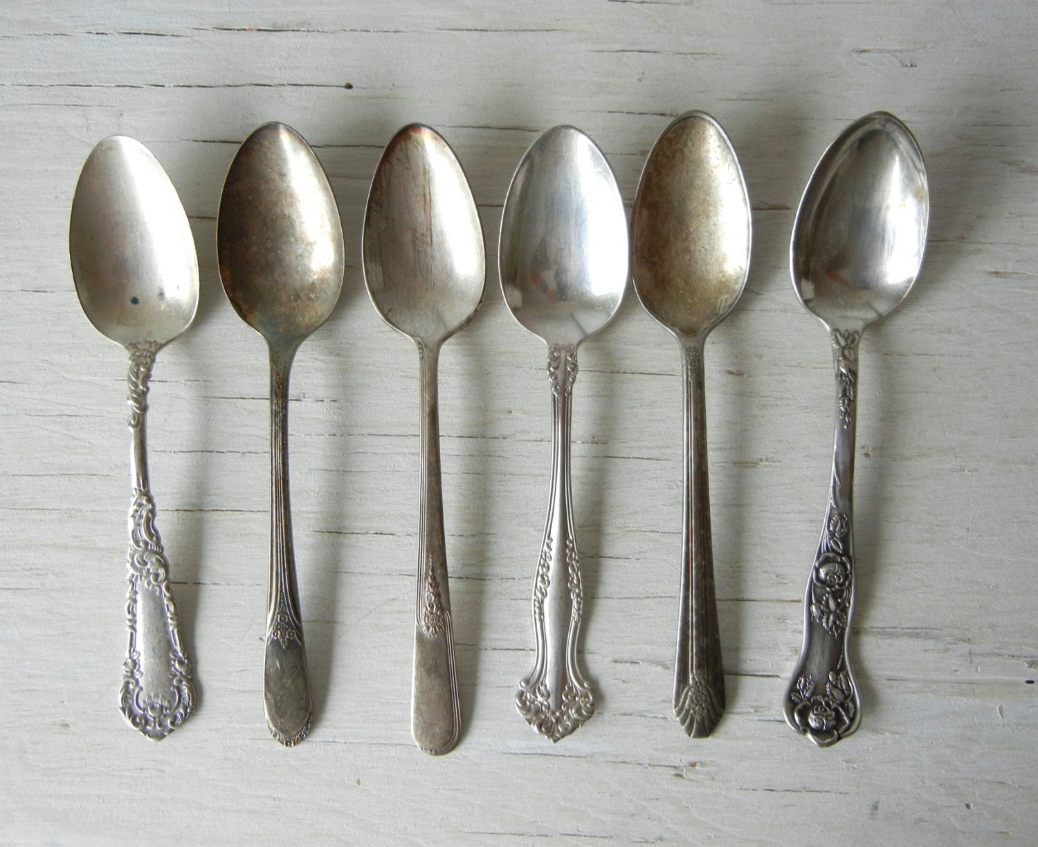 Vintage Silverplate Assortment of 6 Beautiful Teaspoons