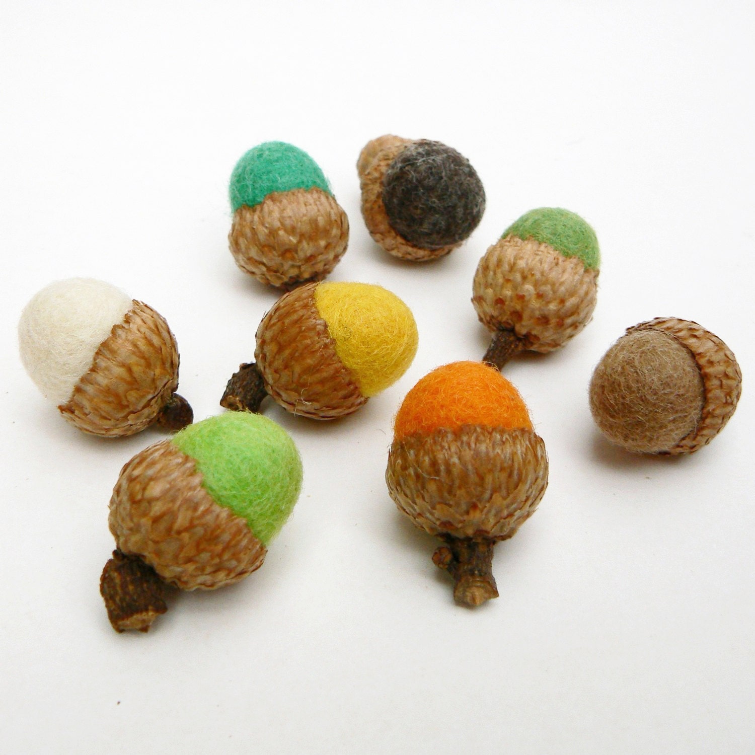 Autumn Felt Acorns, 8 Wool Home Decor Fall Handmade Waldorf Woodland Nature Thanksgiving Country Rustic Orange