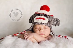 Sock Monkey Baby Hat... .BAby Hat...Sock monkey crochet hat..Newborn photography prop..... PerfectlY AdoRABLE Baby HaT