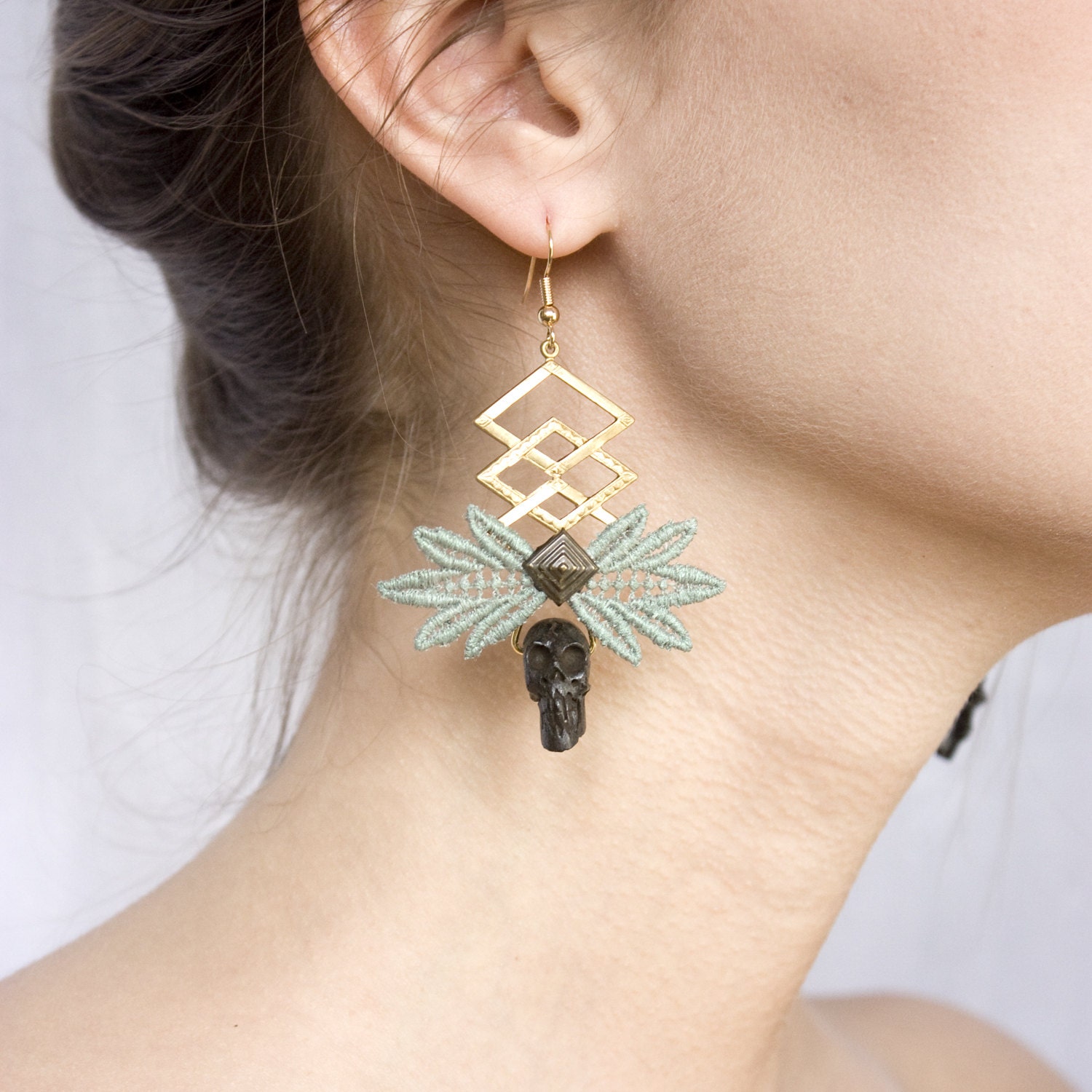 Lace earrings - Indigenous - Mint or maroon with brass & horn skull
