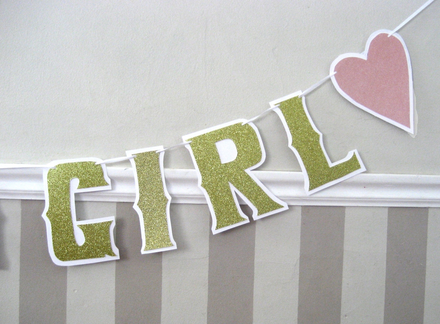 ITS A GiRL Banner - Gold Glitter with Pink Glitter Hearts