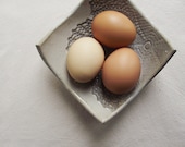 Handmade Squared Laced Bowl in Cream - Stoneware (grès) Bowl