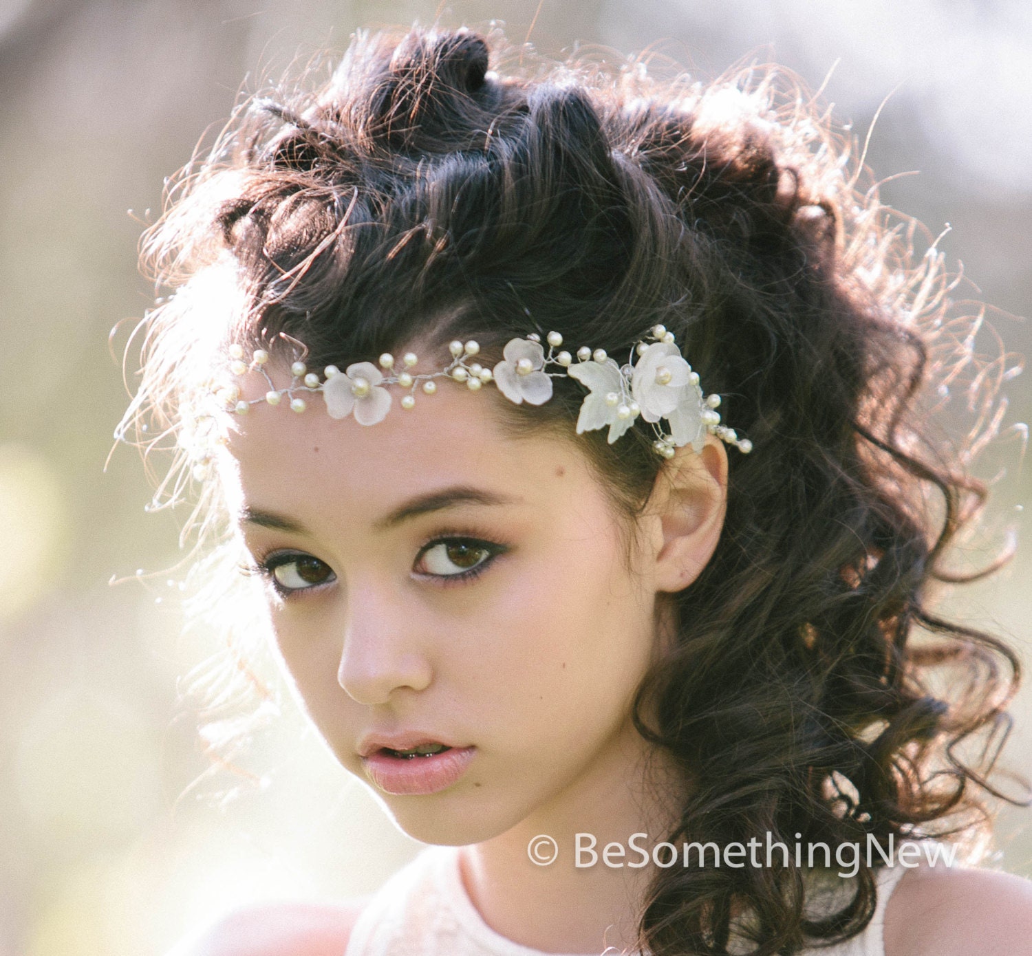 Hair vine, Wired pearls and vintage flower headpiece, wedding hair