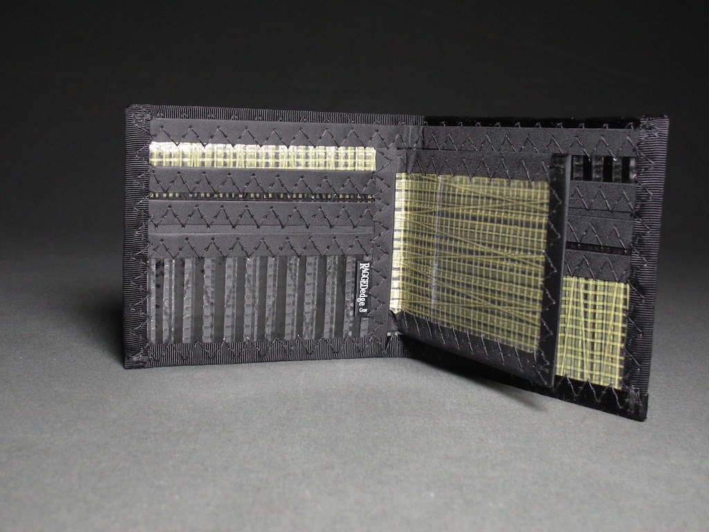 Kevlar MEGAfold ID Mens Wallet - Olive and Black - Vegan