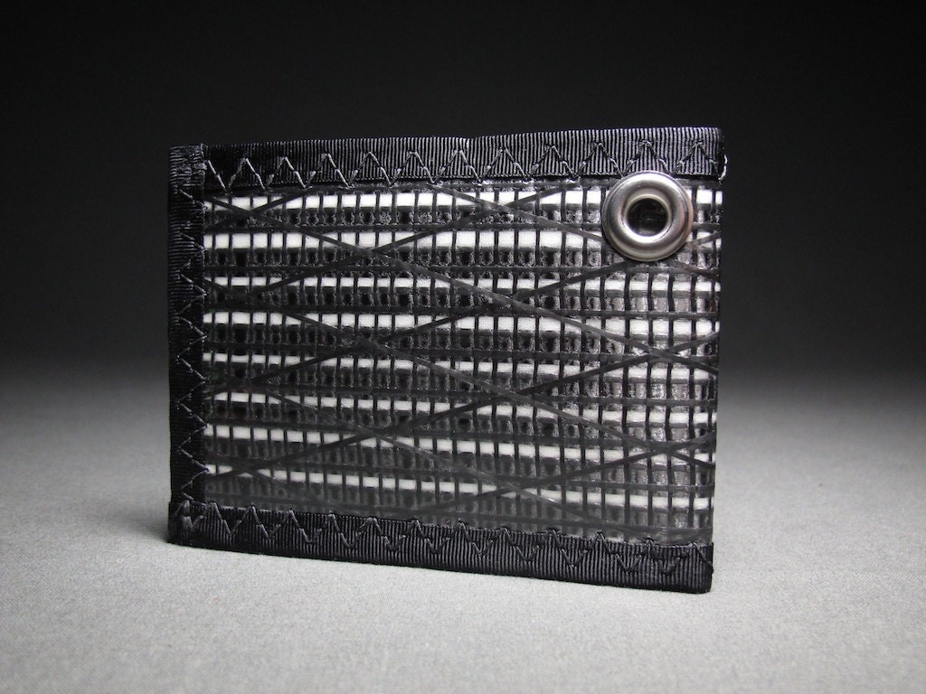 Carbon Fiber RFID Chain Wallet - Black and White - Mens RFID Protection Wallet