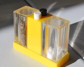 Vintage Duo Salt and Pepper Shaker