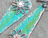 Vintage color earrings Green teardrops