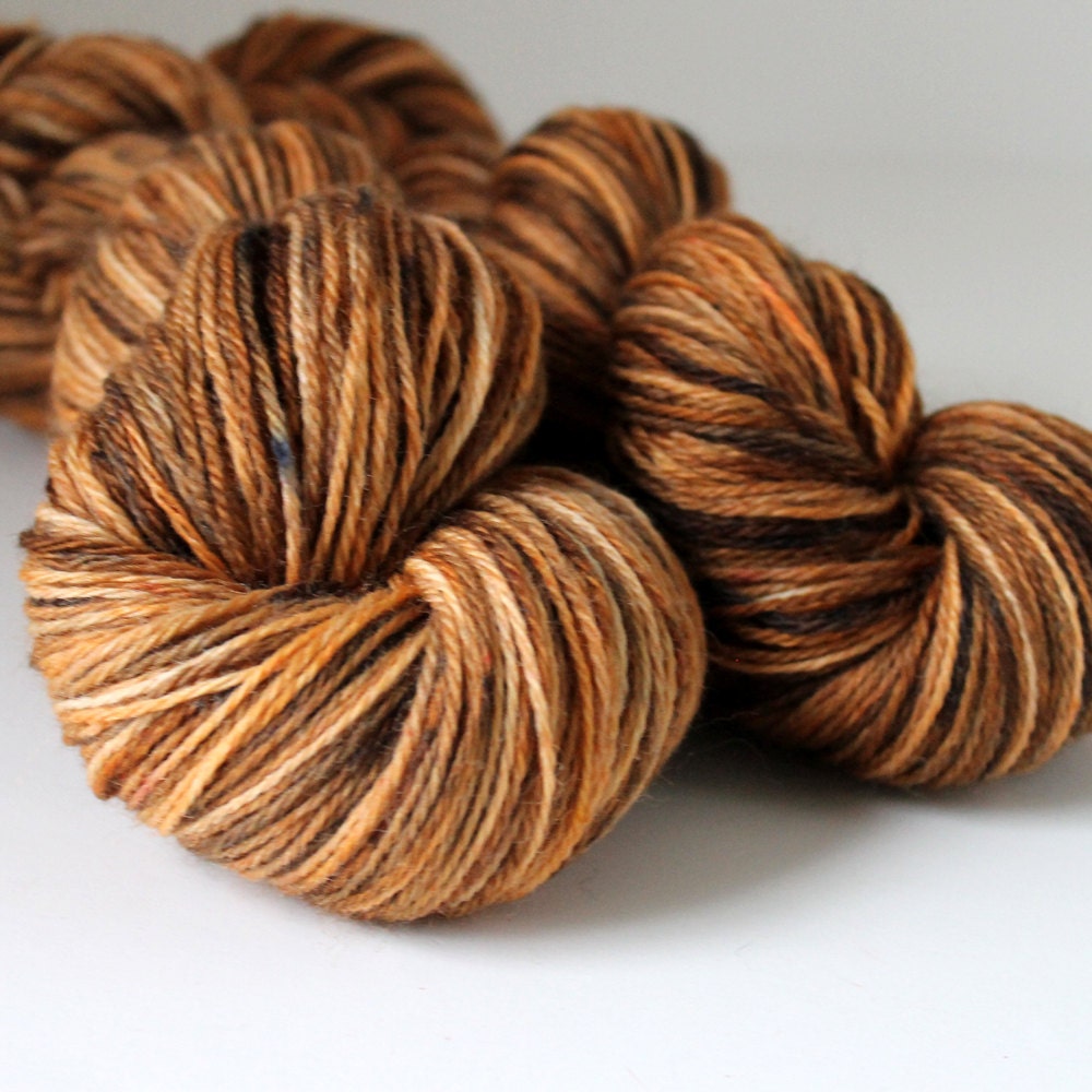 Hand Dyed - Handpainted Sock Yarn - Fingering Weight - Superwash Wool/Nylon 434 yards - Honey Bear