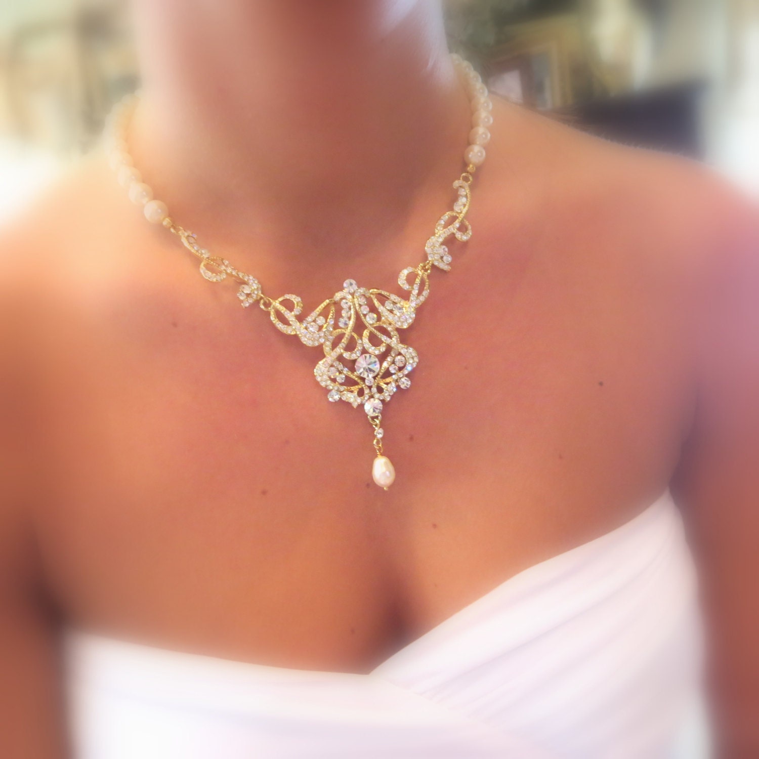 Bridal jewelry SET, gold wedding necklace and earrings, gold chandelier earrings, gold statement necklace, Pearl necklace