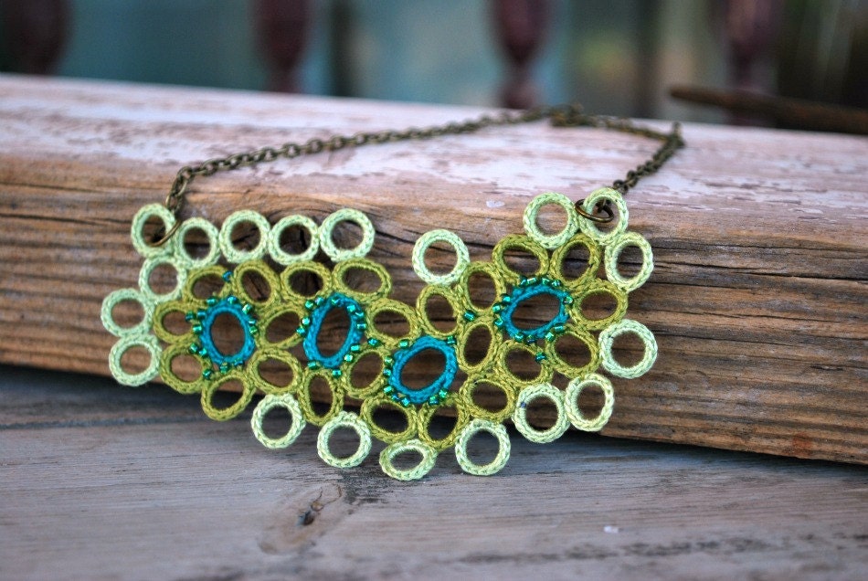 Green Circles Crochet Necklace