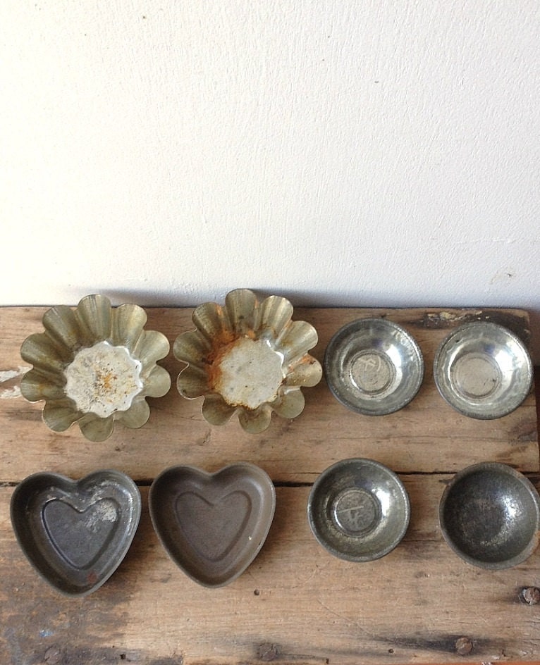 Vintage Pie Tins - a collection