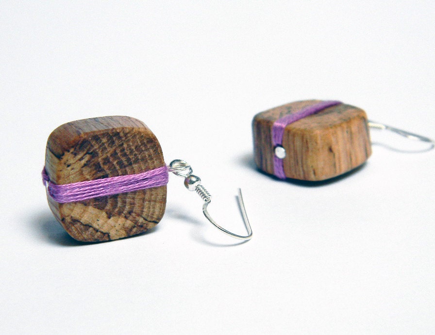 Wood earrings with cyclamen pink thread. Eco friendly. Dangle earrings.